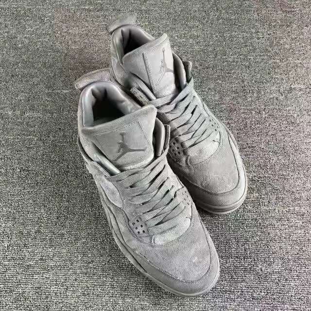 Air Jordan 4 x Kaws - Imagen 4