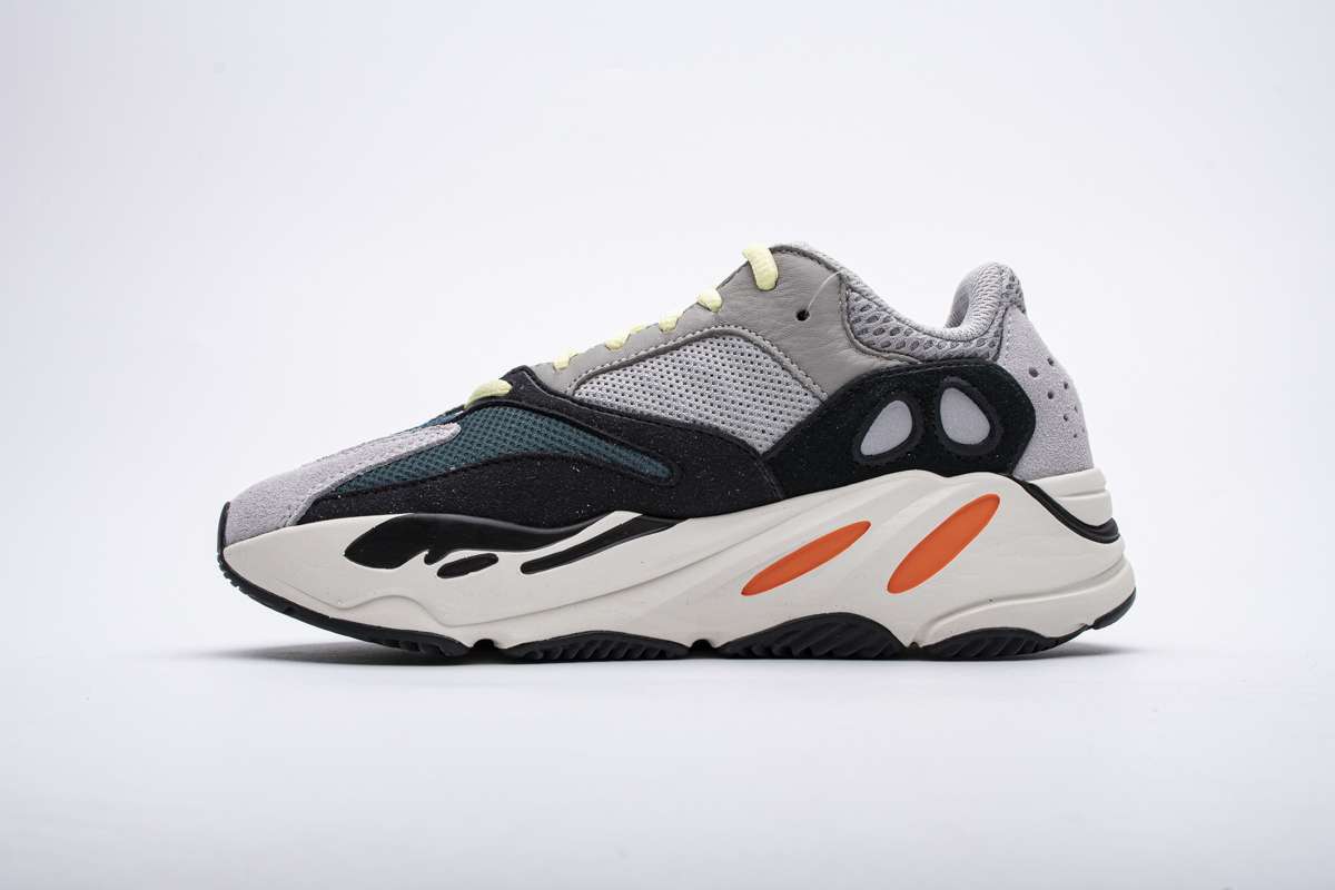Adidas Yeezy 700 Special Edition