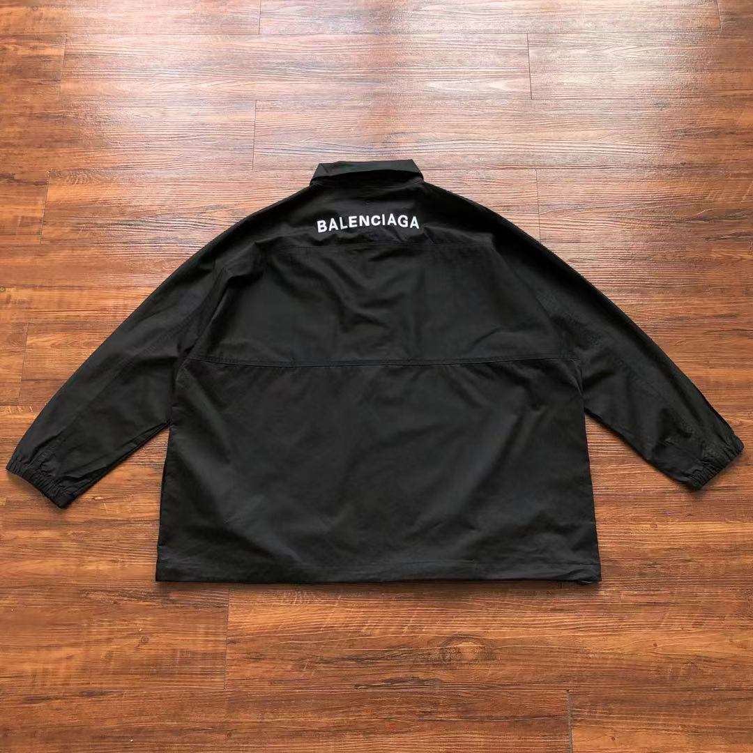 Z1386 Chaqueta Balenciaga Black Edition – BB23 - Imagen 3