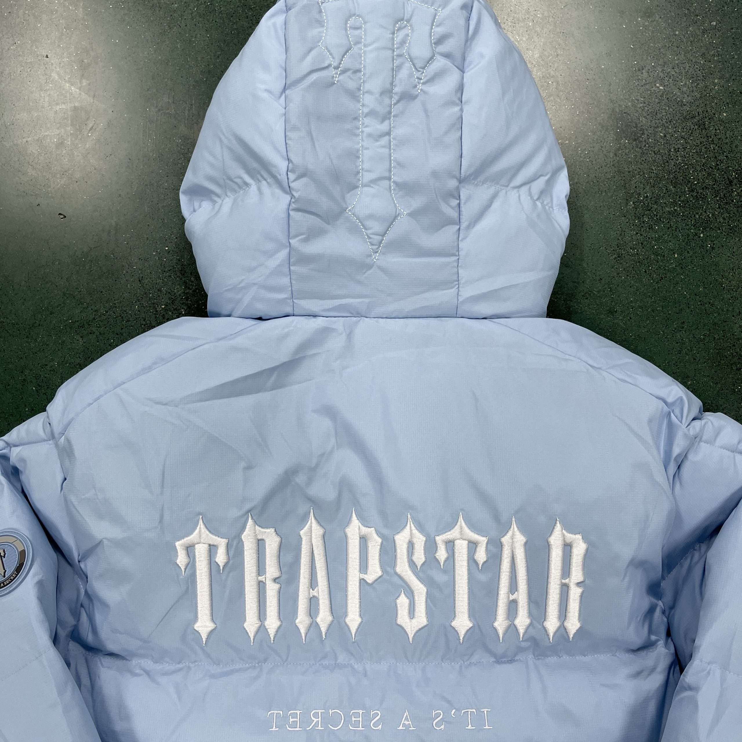 Z1504 Chaqueta Trapstar “ It’s a Secret ” - Imagen 2