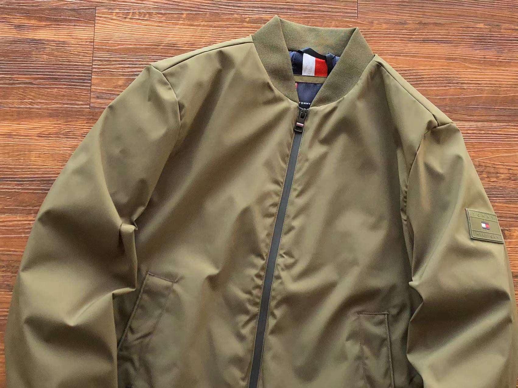 Z1322 Cazadora Bomber Tech Essentials Tommy Hilfiger - Imagen 6