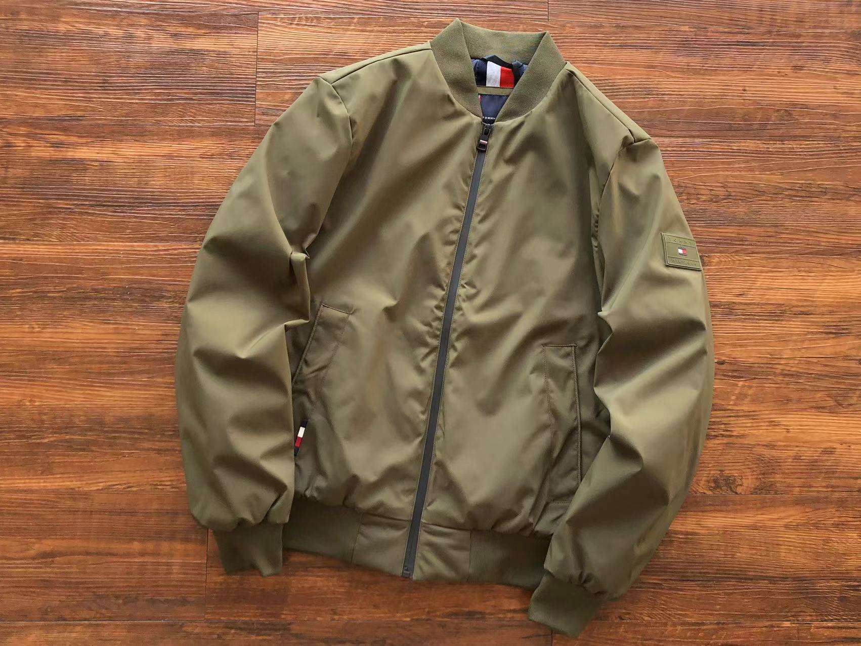 Z1322 Cazadora Bomber Tech Essentials Tommy Hilfiger - Imagen 7