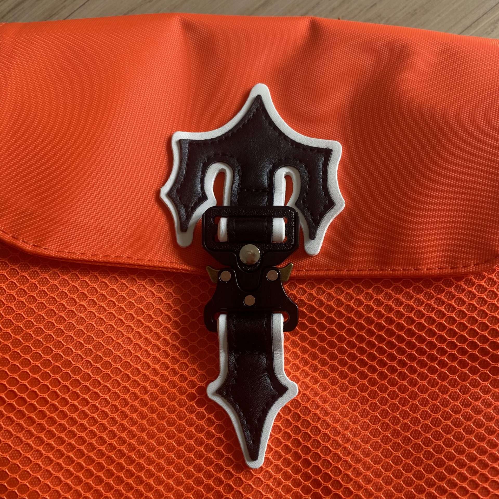 Bandolera Trapstar Naranja - Imagen 8